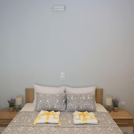 Stamatis Apartment Агиос Георгиос Екстериор снимка