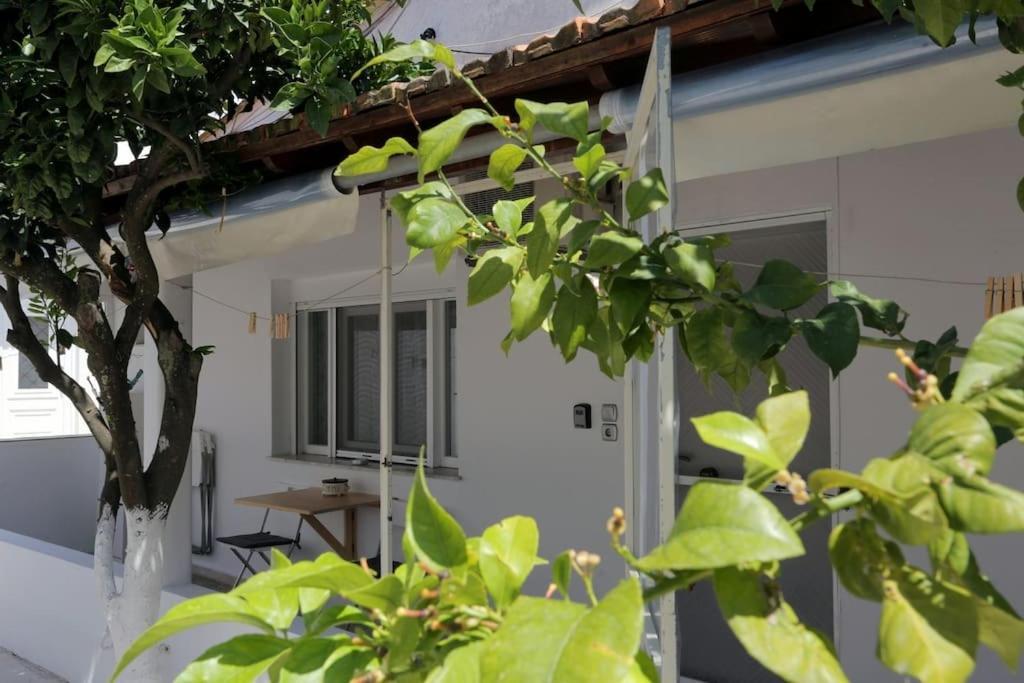 Stamatis Apartment Агиос Георгиос Екстериор снимка